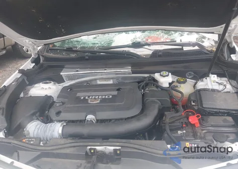 2022 Cadillac Xt4 Fwd Luxury из США, поврежденный, VIN 1GYAZAR4XNF142005